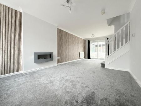 3 bedroom detached house to rent - Photo 4