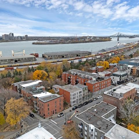 Unit 2: Entire unit - Photo 1