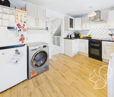 2 bedroom terraced house to rent - Photo 6