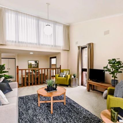 2 Bed, 1 Bath - Photo 1