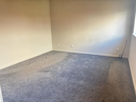 2 bedroom semi-detached house to rent - Photo 5