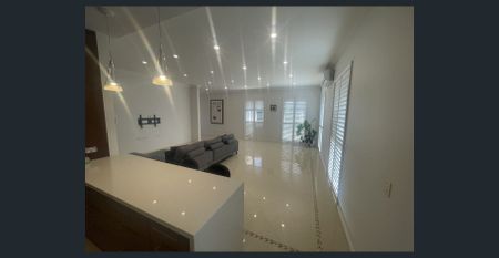 Private and Secure Three Bedroom Home - Photo 4