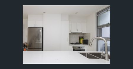 Apartment in the Designer Datum Complex - Photo 3