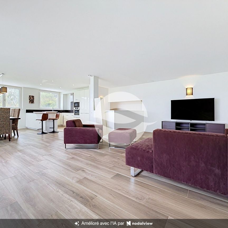 Beautiful Duplex Lake and Alps View – Shared Pool and Garden - Photo 1