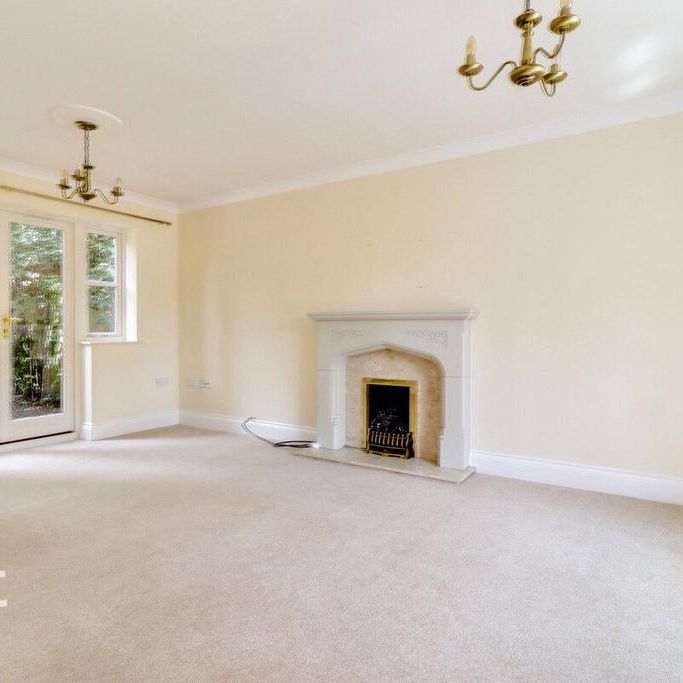 5 bedroom detached house to rent - Photo 1