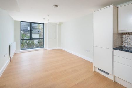 1 bedroom apartment to rent - Photo 2