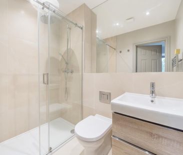 3 bedroom end of terrace house to rent - Photo 5