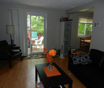 179 Ironwood Rd, Guelph - Photo 3