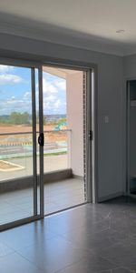 Almost New One Bedroom For Rent at Oran Park - Photo 3