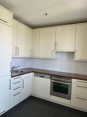 Helle 3.5-Zimmer-Wohnung mit Balkon in Rorschacherberg - Photo 1