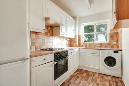 Lime Close, Harrow, HA3 - Photo 5