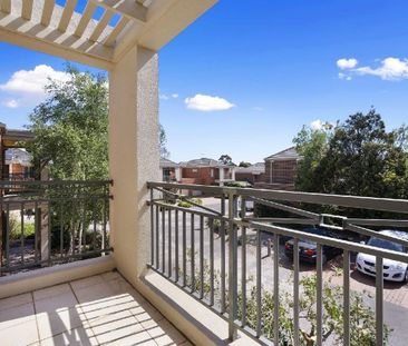 3 Longleaf Grove, Mitcham - Photo 1