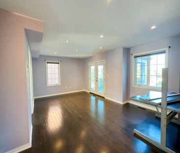 For Lease - 216 Equator Crescent, Vaughan, Ontario - Photo 2