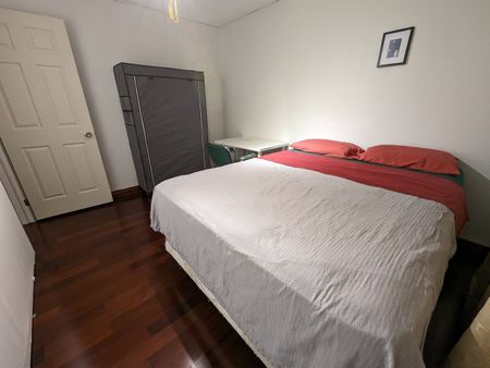 For Lease - 164c Edmonton Drive, Toronto, Ontario - Photo 5