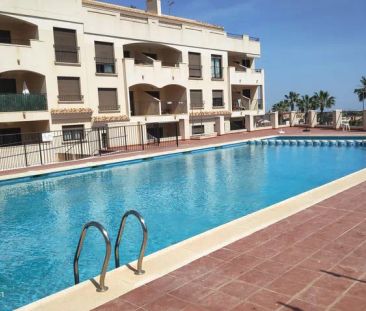 Alquiler de piso en Calle Cristo Resucitado, 6 bloque h - Photo 2