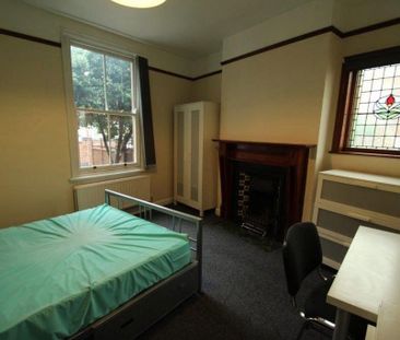 5 bedroom terraced house to rent - Photo 6