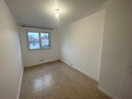 Location Appartement 2 pièces 63m² - Photo 4