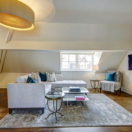 Duke Street, Mayfair, London, W1K 5NX - Photo 1