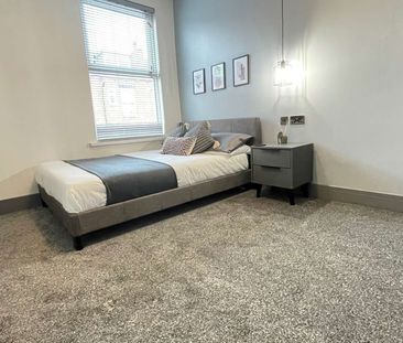 Professional HMO, All Bills Included Room 3 - Photo 3