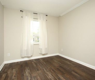 For Lease - 15 Baldoon Road, Toronto, Ontario - Photo 4