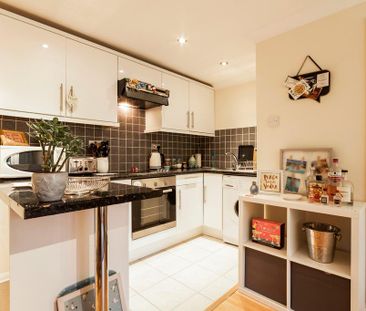 1 bedroom flat to rent - Photo 6