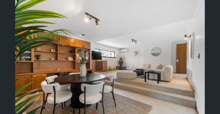 Luxury living only a stone's throw from Leschenault Estuary and shopping centre! - Photo 2