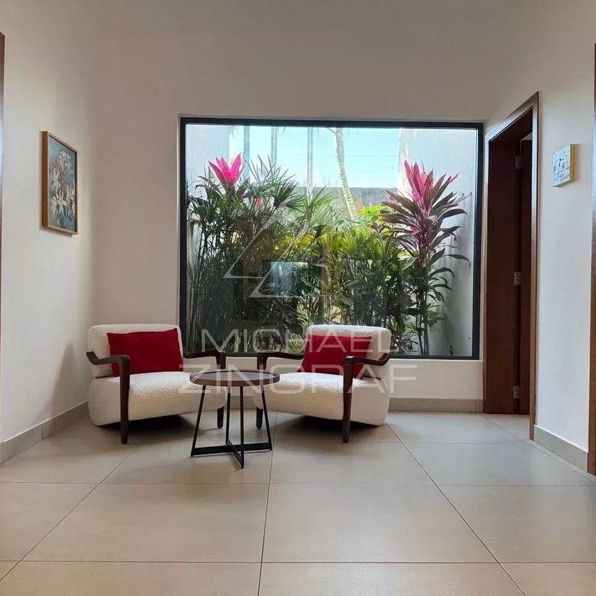 Villa d'exception dans une résidence à Pereybere - Photo 1