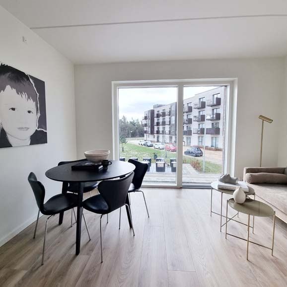 Nyopført lejemål i flot og moderne boligkompleks - Photo 1