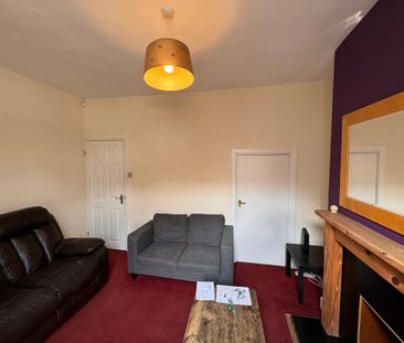 Newborough Street, Burton Stone Lane - P1047 - Photo 1