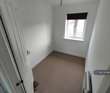 3 bedroom terraced house to rent - Photo 6