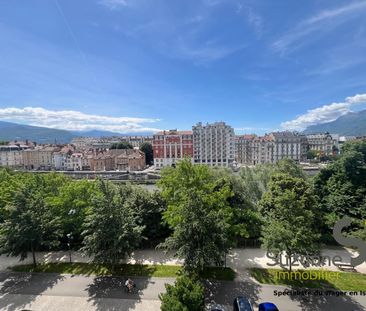 Location Appartement 1 pièce 31m² GRENOBLE 38000 - Photo 6