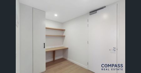 TAKE A STEP INTO LUXURY! - Photo 5