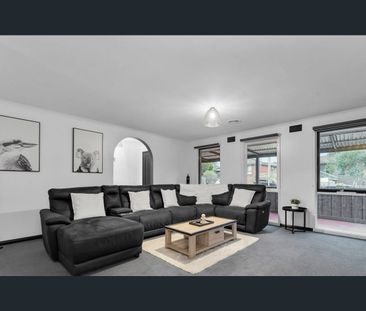 Ideal Family Living! - Photo 1