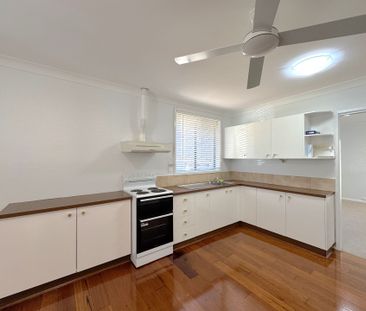 Well-Presented Home in the Heart of Raymond Terrace - Photo 2