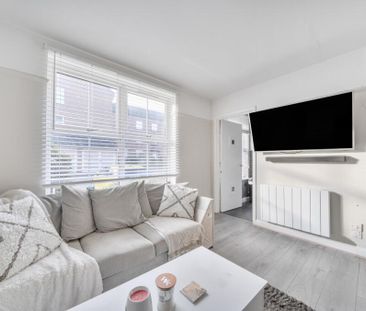 Studio Flat, Forest Hill, SE23 - Photo 2