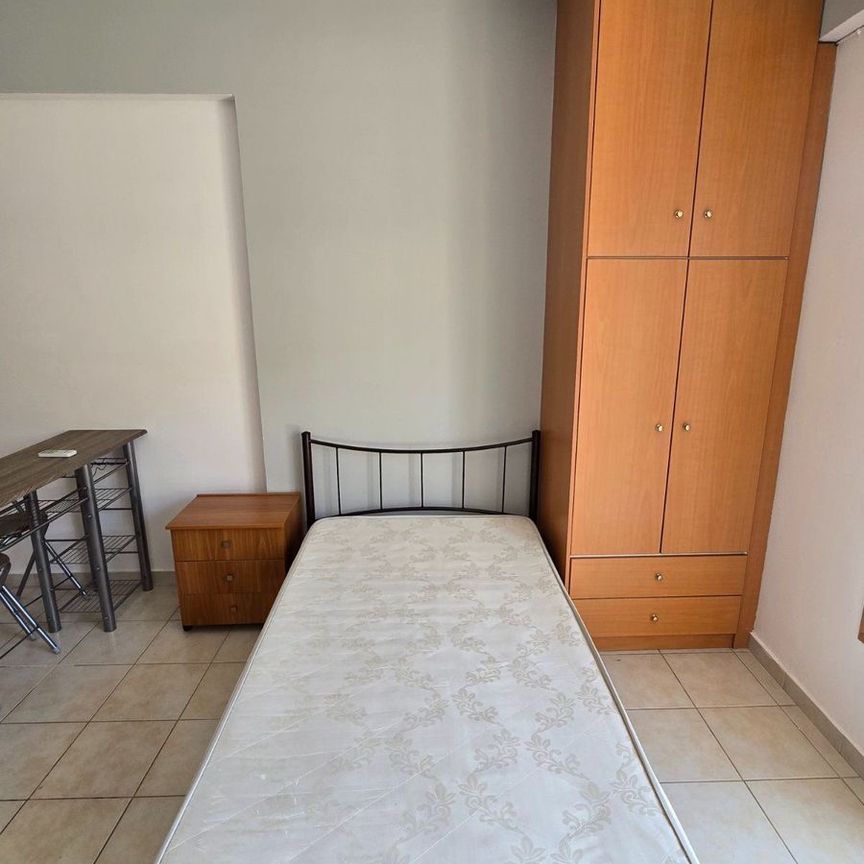 Studio/Γκαρσονιέρα για ενοικίαση Λιούμη (Αιγάλεω) - Photo 1