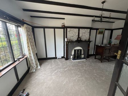 Brighton Road, London, CR8 4 - Photo 2