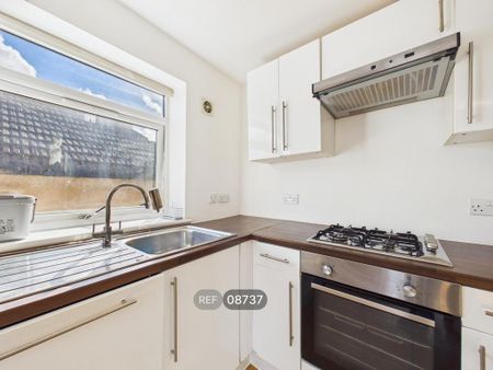 1 bedroom flat to rent - Photo 5