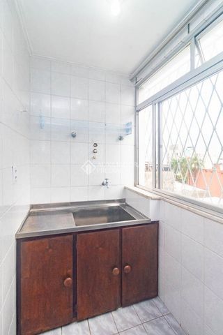 Apartamento com 2 quartos e 92m² para alugar em Floresta, Porto Alegre. - Photo 4