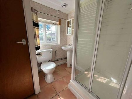 Hazelwood, East Street, Drayton, Langport, Somerset, TA10 - Photo 4
