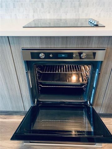 For Lease - 2093 Fairview Street Unit# 1310, Burlington, Ontario - Photo 4