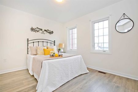 For Lease - 16 Casely Avenue, Richmond Hill, Ontario - Photo 3