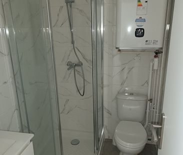 Location Appartement 3 pièces 54m² JOINVILLE LE PONT 94340 - Photo 3