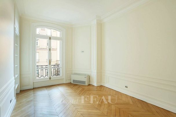 Location appartement, Paris 16ème (75016), 4 pièces, 128.1 m², ref 83495288 - Photo 1