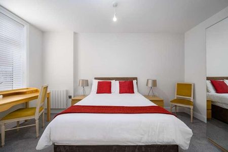 Waverley Road, Kenilworth, CV8 - Photo 4