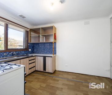 Fresh, Convenient Living in Noble Park - Photo 3