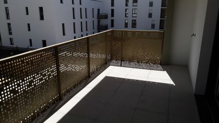 location Appartement T3 DE 62.1m² À BORDEAUX - Photo 5