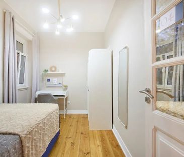 Calçada Necessidades, Lisbon, Lisbon 1350-177 - Photo 4