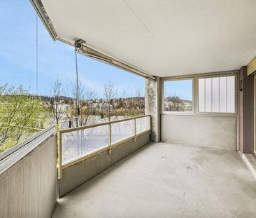 Grosszügige, helle Wohnung mit fantastischer Aussicht! - Foto 1