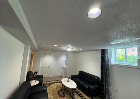 For Lease - 53 Parkside Drive, Brampton, Ontario - Photo 5